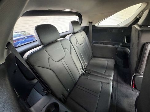 Certified 2024 Kia Sorento SX image 20