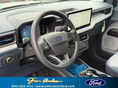 New 2025 Ford Maverick XLT w/ Equipment Group 301A image 13