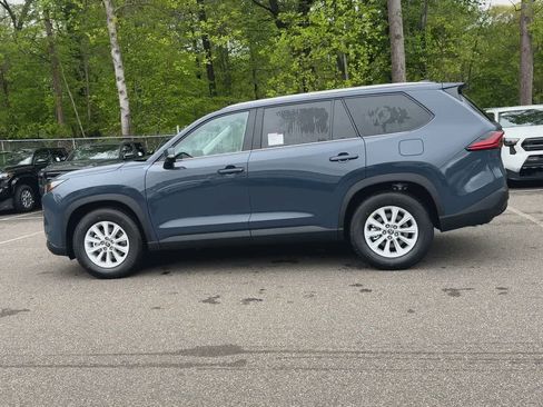 New 2026 Toyota Grand Highlander AWD image 5