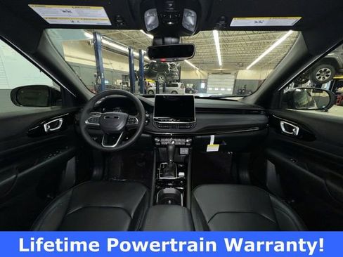 New 2026 Jeep Compass Limited image 14