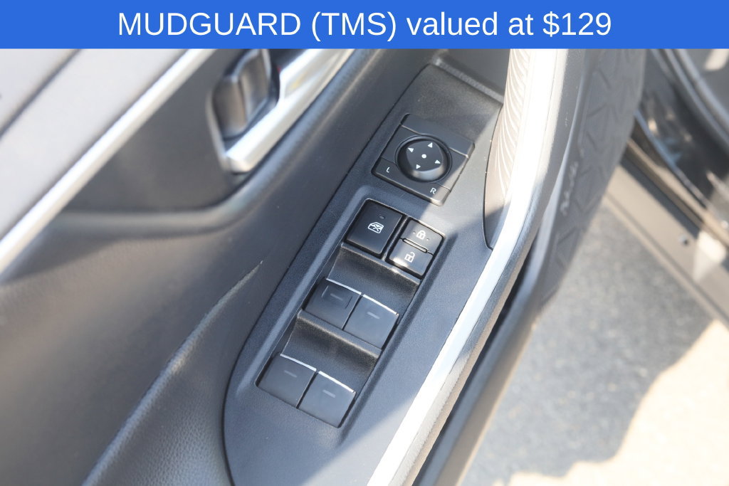 Used 2023 Toyota RAV4 XLE AWD/4WD image 6
