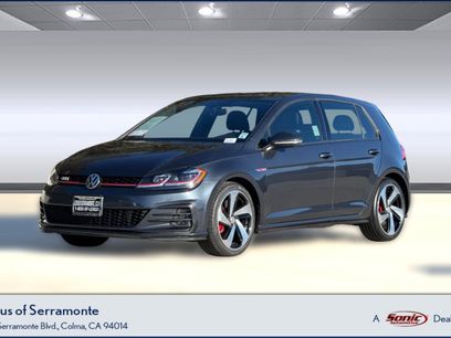 Used 2018 Volkswagen GTI SE w/ SE Leather Package