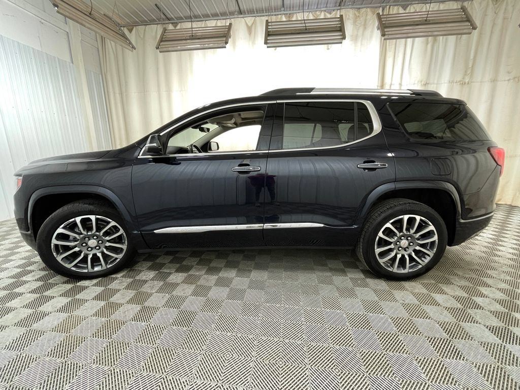 Certified 2022 GMC Acadia Denali w/ Denali Ultimate Package AWD/4WD image 23