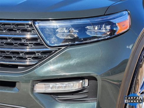 Used 2022 Ford Explorer XLT w/ Equipment Group 202A image 9