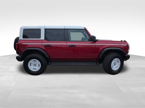 Used 2025 Ford Bronco Heritage Edition AWD/4WD image 9