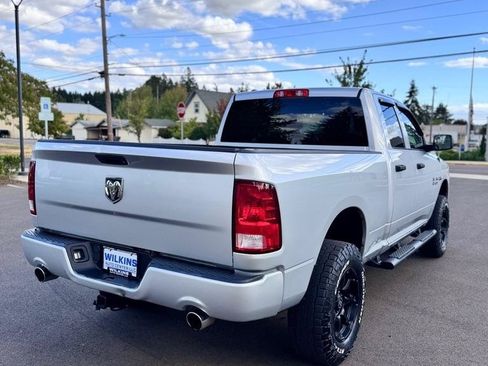 Used 2017 RAM 1500 Express w/ Express Value Package AWD/4WD image 5