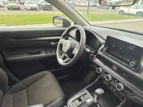 Used 2024 Honda CR-V EX image 31
