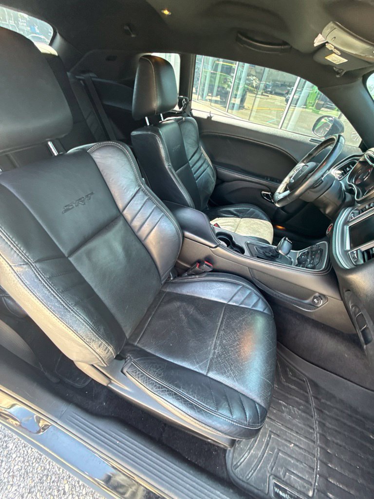 Used 2015 Dodge Challenger SRT Hellcat RWD image 10