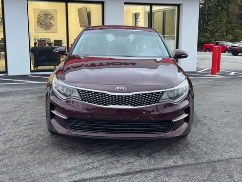 Used 2017 Kia Optima EX image 11