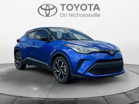 Used 2020 Toyota C-HR XLE FWD image 7