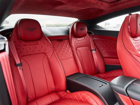 Used 2022 Bentley Continental GT image 37