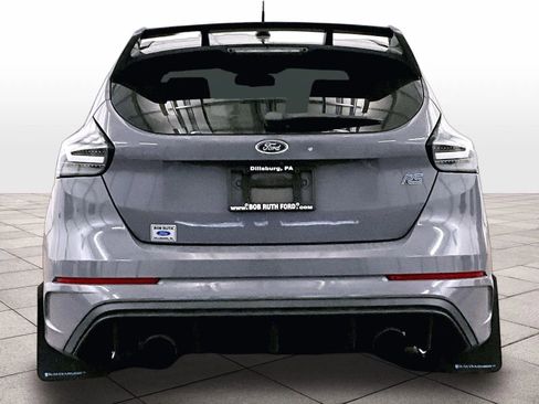 Used 2016 Ford Focus RS AWD/4WD image 4