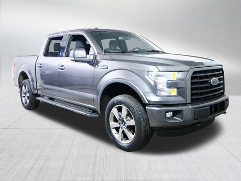 Used 2015 Ford F150 XLT w/ Equipment Group 302A Luxury image 1