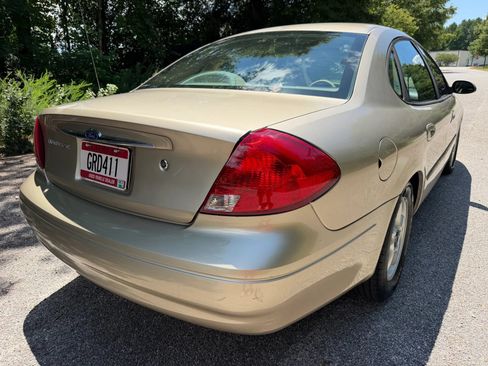 Used 2000 Ford Taurus SE FWD image 5