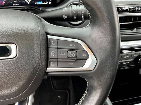 Used 2022 Jeep Compass High Altitude image 11