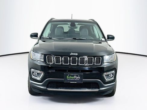 Used 2018 Jeep Compass Limited w/ Navigation Group AWD/4WD image 2