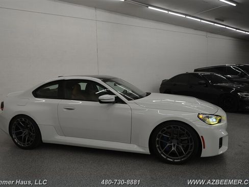 Used 2023 BMW M2 w/ Lighting Package image 7