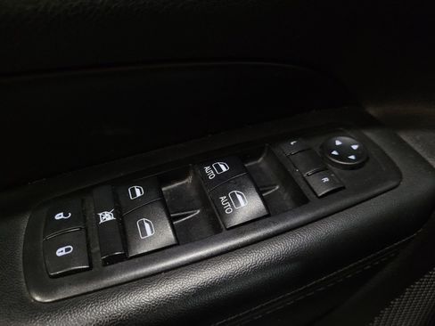 Used 2018 Jeep Grand Cherokee Limited w/ Trailer Tow Group IV AWD/4WD image 27