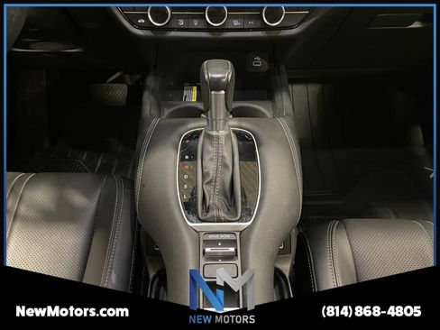 Used 2023 Honda HR-V EX-L image 11