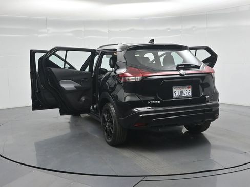 Used 2023 Nissan Kicks SR w/ SR Premium Package image 33