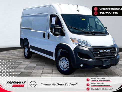 Used 2025 RAM ProMaster 2500 w/ Convenience Group FWD image 1