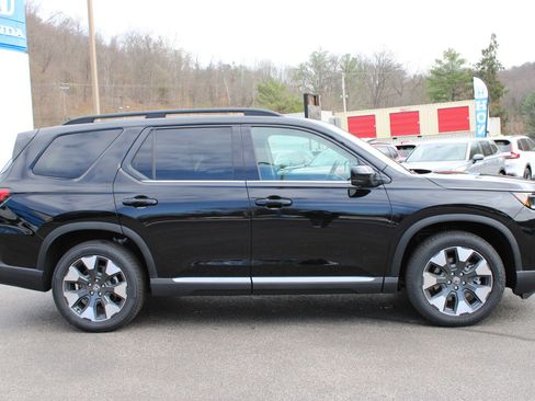 New 2026 Honda Pilot Elite image 7