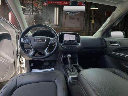 Certified 2022 GMC Canyon AT4 w/ Trailering Package AWD/4WD image 21