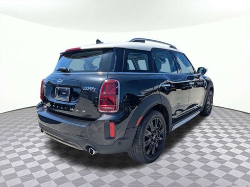 Used 2023 MINI Cooper Countryman S w/ Signature Upholstery Package AWD/4WD image 3