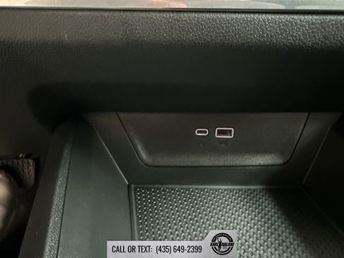 Used 2025 Chevrolet Equinox LT image 14