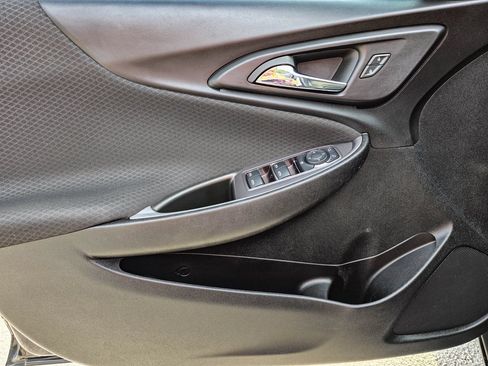 Used 2022 Chevrolet Malibu LS FWD image 11