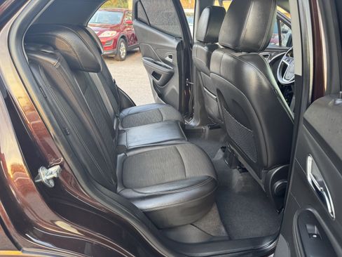 Used 2016 Buick Encore FWD image 16