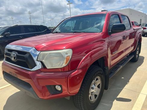 Used 2015 Toyota Tacoma PreRunner w/ SR5 Package RWD image 13
