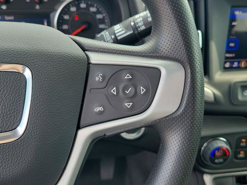 Used 2023 GMC Terrain SLE w/ Driver Convenience Package FWD image 24
