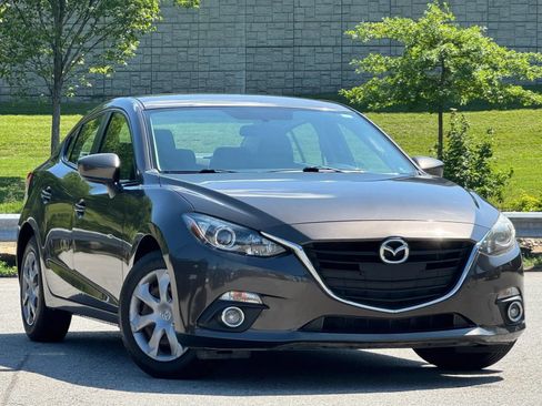 Used 2014 MAZDA MAZDA3 i Sport FWD image 2