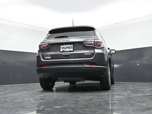 Used 2024 Jeep Compass Latitude AWD/4WD image 44