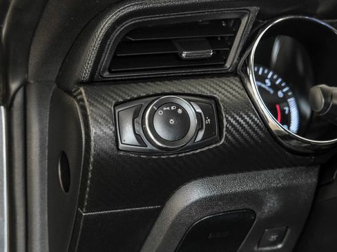 Used 2017 Ford Mustang Coupe image 23