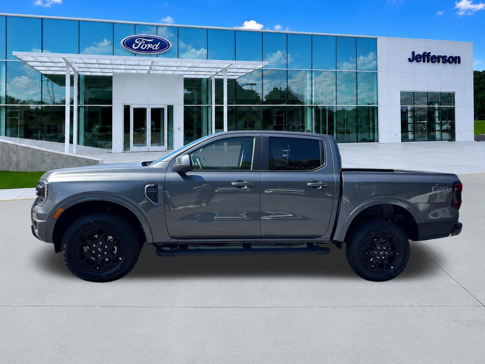 New 2026 Ford Ranger Lariat w/ FX4 Off-Road Package AWD/4WD image 4