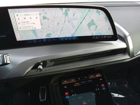 Used 2026 Cadillac Vistiq Luxury image 17