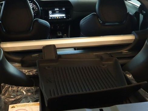 Used 2024 Nissan Z Performance w/ Floor Mat Package image 10