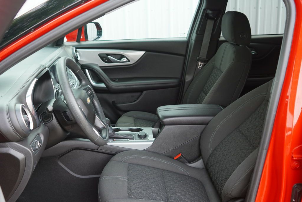 Used 2021 Chevrolet Blazer LT FWD image 11