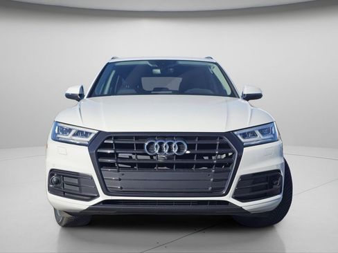 Used 2019 Audi Q5 Prestige w/ Prestige Package image 3