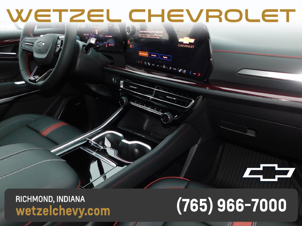 New 2027 Chevrolet Traverse RS w/ LPO, Floor Liner Package FWD image 20