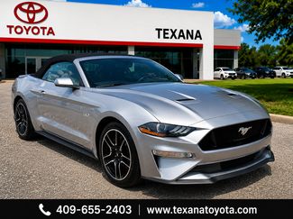 Used 2022 Ford Mustang Premium RWD video 1