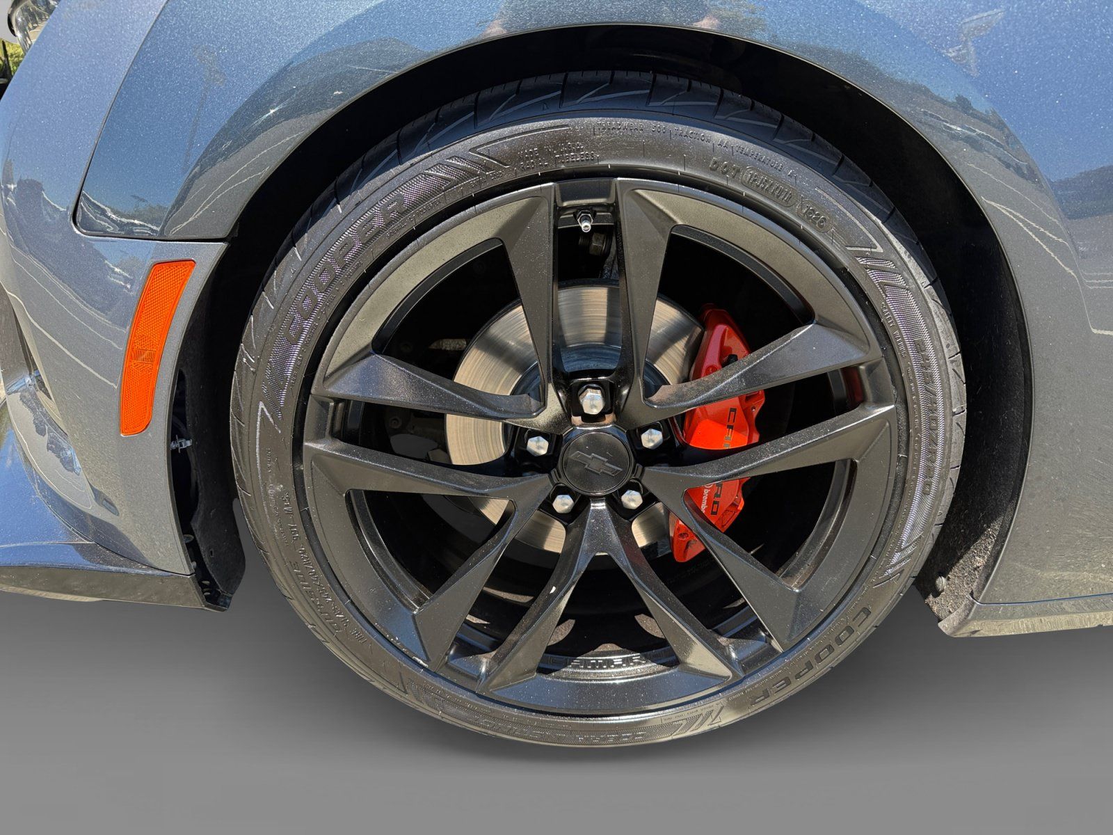 Used 2020 Chevrolet Camaro LT w/ 1LE Track Performance Package RWD image 9