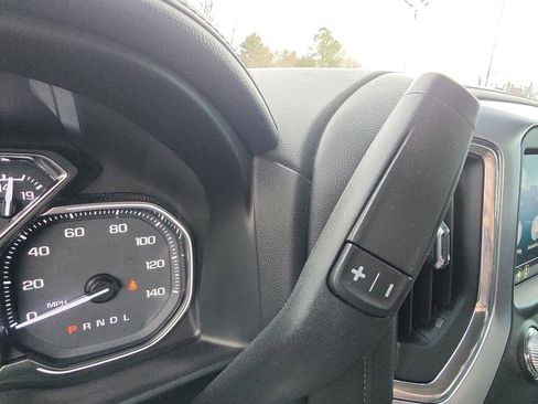 Used 2020 GMC Sierra 1500 Elevation w/ Elevation Value Package image 19