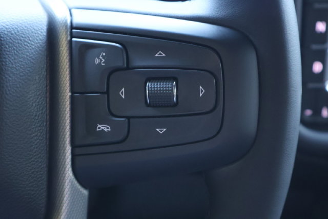 Used 2023 GMC Yukon Denali AWD/4WD image 7