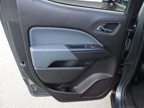 Used 2016 Chevrolet Colorado Z71 image 23