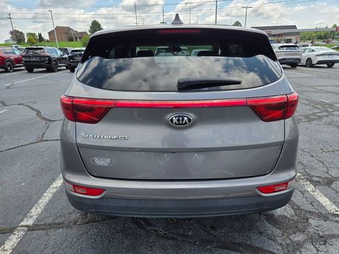 Used 2019 Kia Sportage LX FWD image 6