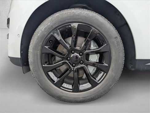 Used 2025 Land Rover Range Rover Sport SE AWD/4WD image 23