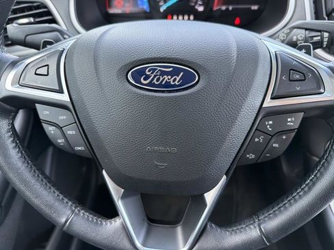Used 2017 Ford Edge SEL w/ Equipment Group 201A image 26